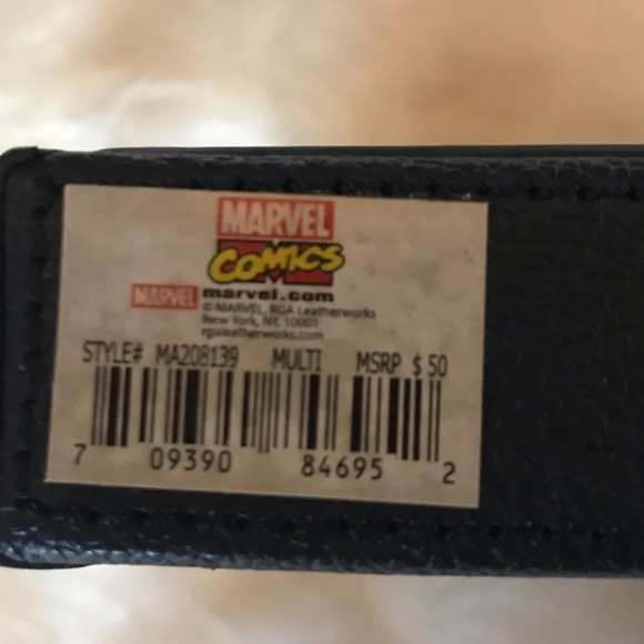 Marvel Captain America Slimfold Wallet - Picture 4 of 5